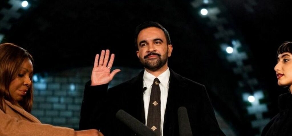 Maire - Les Réseaux Sociaux Ont Propulsé la Montée de Mamdani. Peut-Il Maintenir l'Élan En Tant que Maire de New York ?