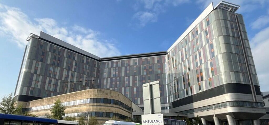 scandale - Preuves accablantes de pression politique pour ouvrir l'hôpital touché par le scandale - Sarwar