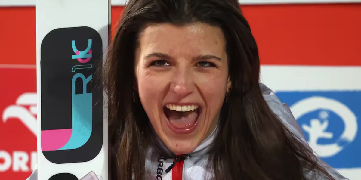 canadiens - Abi Strate mène les espoirs canadiens en saut à ski aux Jeux d'hiver de Milano-Cortina