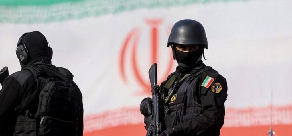 personnes - Plus de 2 000 personnes tuées lors des manifestations en Iran alors que Trump déclare : « de l'aide est en route »