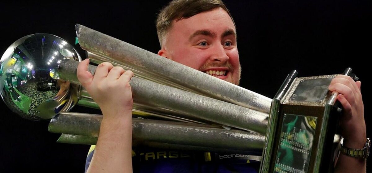 Titres - Littler Masterclass Remporte des Titres Mondiaux Consécutifs