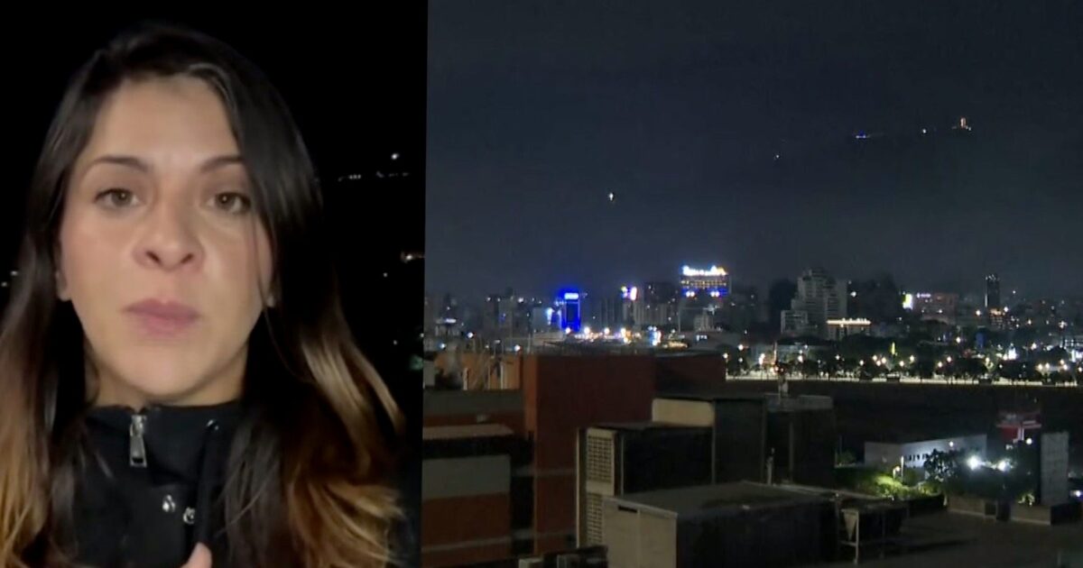 reporter - Un reporter à Caracas décrit avoir entendu de fortes détonations et des avions.