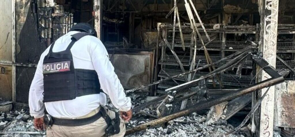 Mexique - « Brûlé et détruit » : Les habitants et les touristes témoignent des troubles au Mexique