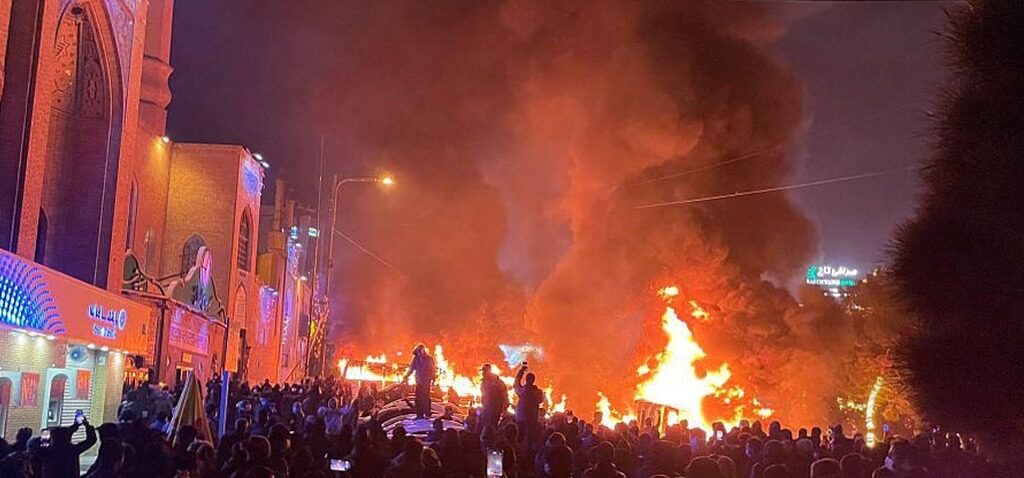 États-Unis - Les États-Unis peuvent-ils aider l'Iran ? Ce que disent les Iraniens, à l'intérieur et à l'extérieur du pays.