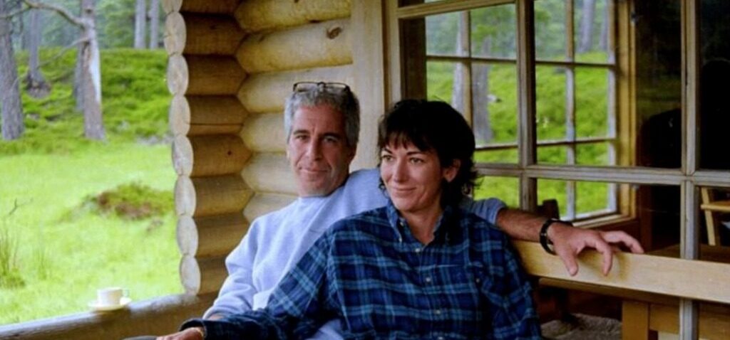 Epstein - Maxwell Refuse de Répondre aux Questions sur Epstein lors de l'Audience Congressionnelle