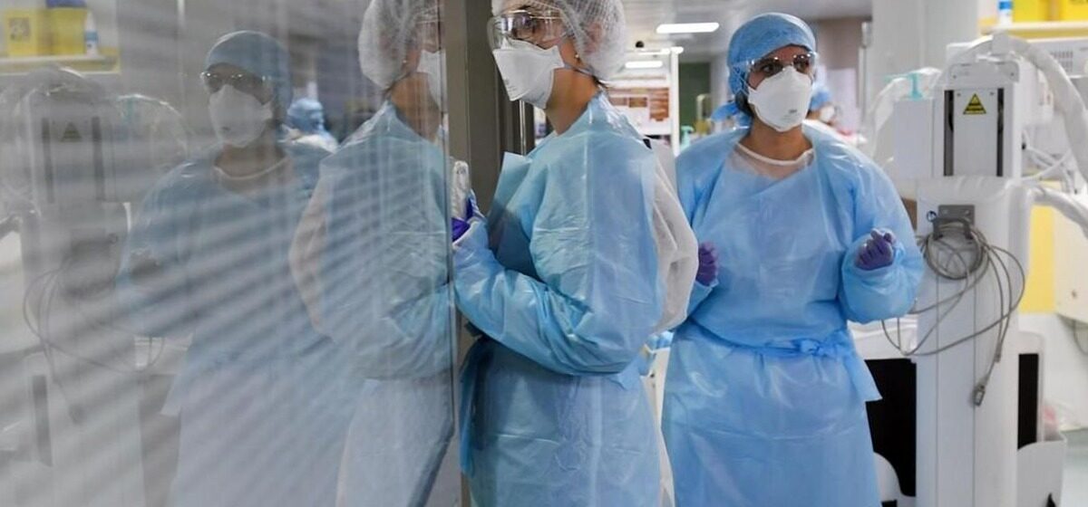 infirmière - Laïcité à l'hôpital public : l'infirmière ayant refusé d'ôter son calot suspendue pendant huit mois