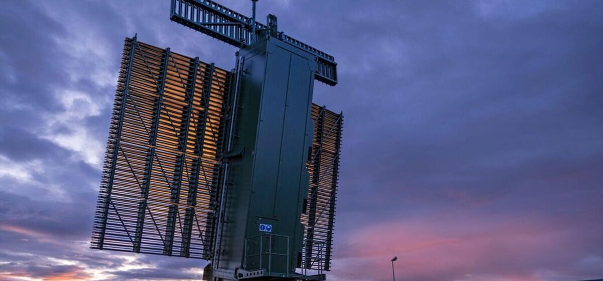 radar - Guerre en Ukraine : Quelles sont les performances exceptionnelles du radar Lanza LTR-25 « en route » pour Kiev, même à 450 km ?