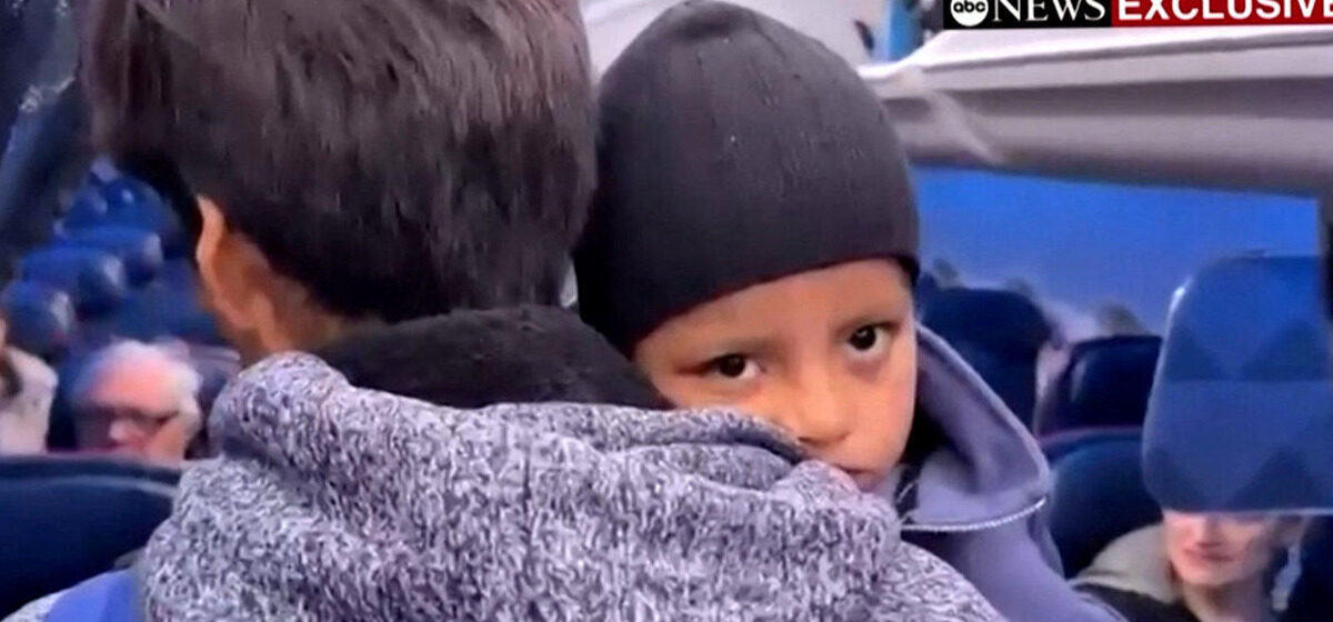 Maison - « Heureux de Rentrer à La Maison » : Liam, le Petit Garçon de 5 Ans Arrêté par la Police de l'Immigration avec Son Père, a Été Libéré