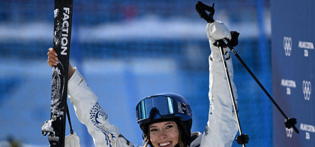 Ski - Jo 2026 : Au Cœur des Controverses, Eileen Gu, la Reine du Ski Acrobatique, Couronnée sur le Halfpipe