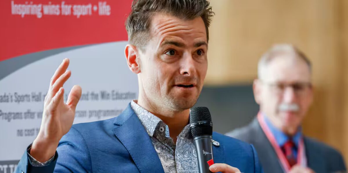 rentable - L'organisation de grands événements sportifs est-elle "rentable" pour le Canada ? : Van Koeverden