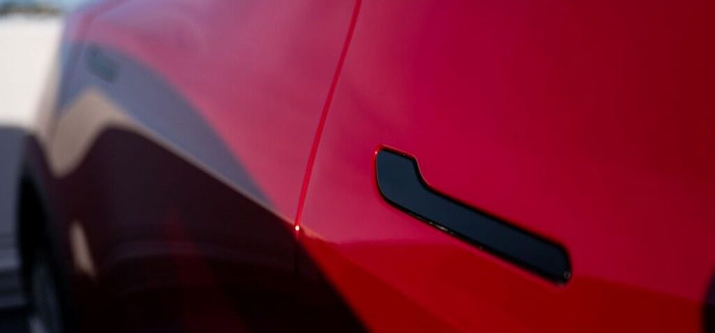 Chine - La Chine interdit les poignées de porte de voiture cachées pour des raisons de sécurité