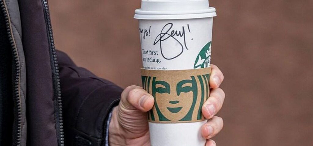 robots - Starbucks parie sur des robots pour relancer l'intérêt des clients