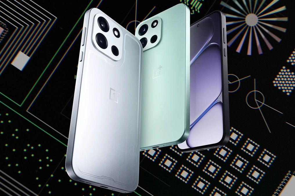 Smartphone OnePlus Nord 6 posé sur une table, écran allumé affichant la fiche technique et les specs