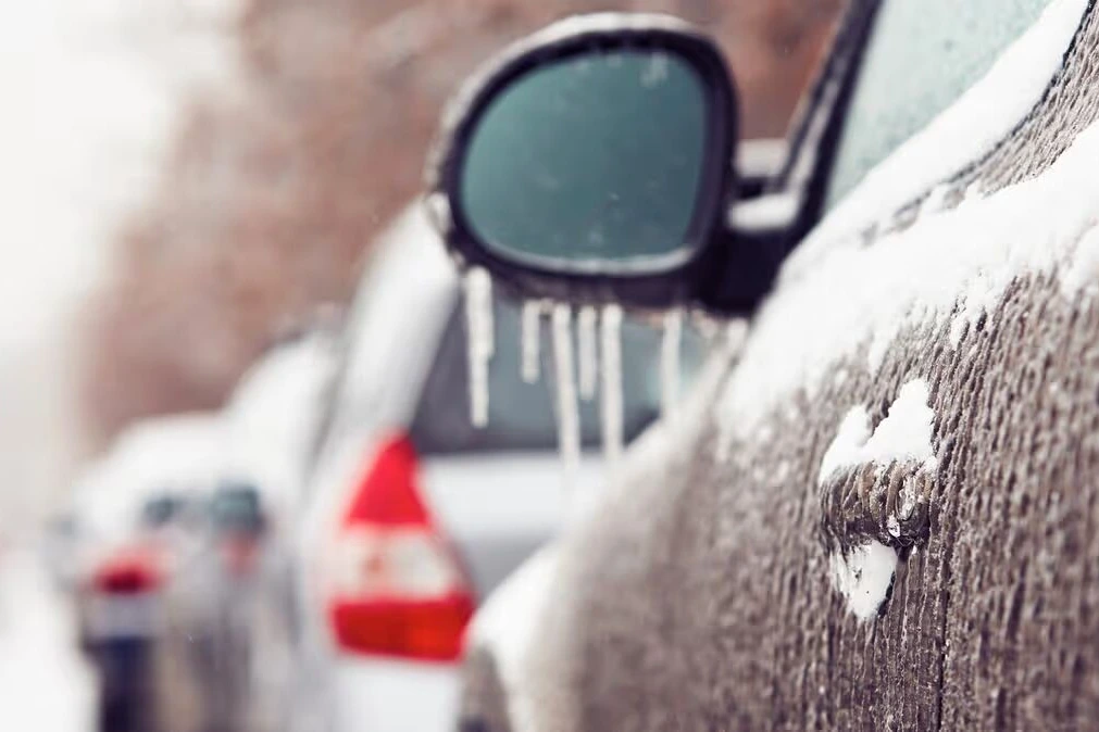 Carte météo du Royaume-Uni montrant une vague de froid et des températures en baisse après la canicule du bank holiday